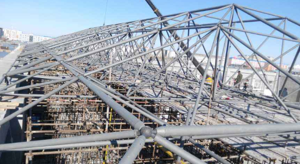 辉县细数网架装配中抉择应用钢结构对室第的优势